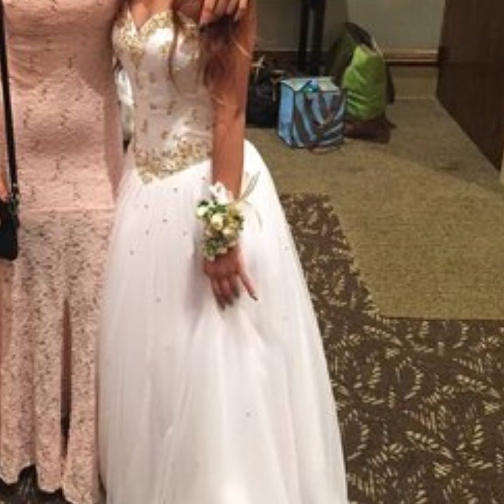 Prom dress